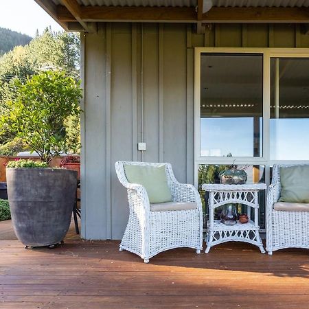 Private Cottage With Spa And Amazing Lake Views Closeburn المظهر الخارجي الصورة